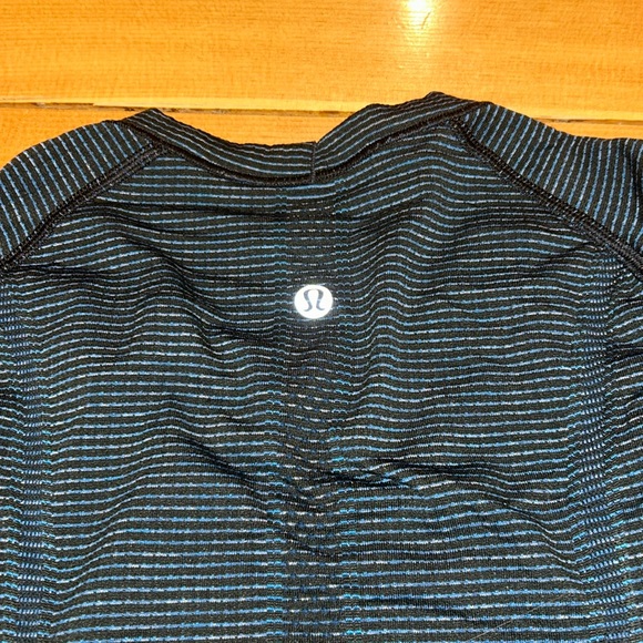 Lululemon Full length long sleeve swiftly tech - Picture 3 of 4